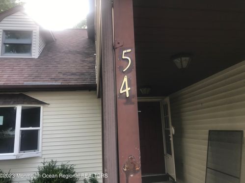 54 Hazlet Ave, Hazlet, NJ 07730-1518