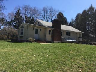 125 Fairmount Ave, Chester, NJ 07930-2623