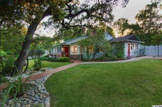 1815 Midlothian Dr, Altadena, CA 91001-3407
