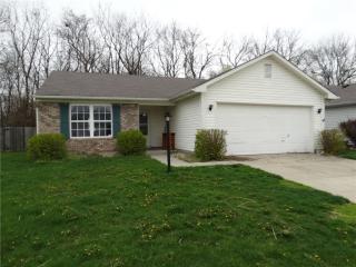 5858 Rolling Bluff Ln, Indianapolis IN  46221-4673 exterior