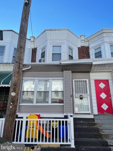 5820 Carpenter St, Philadelphia PA 19143-3010 exterior