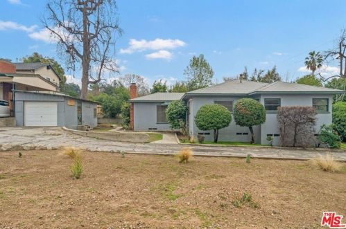 2948 Marengo Ave, Altadena, CA 91001-4818
