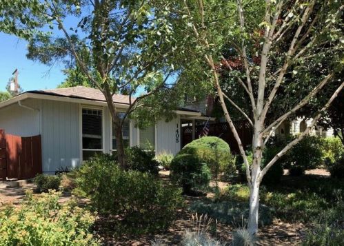 1405 Euclid Ave, Medford, OR 97504-7023