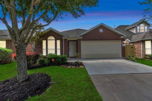 19931 Roycroft Ln, Richmond TX  77407-4003 exterior