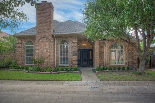 6417 Chauncery Pl, Fort Worth, TX 76116-8177