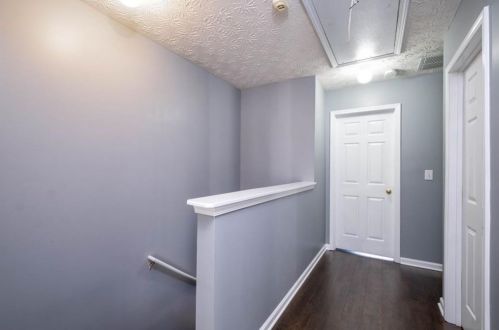 768 Celeste Ln, Atlanta GA  30331-8606 exterior