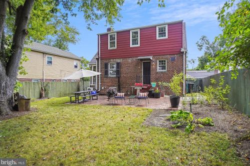 2307 Homestead Dr, Silver Spring MD 20902-4950 exterior