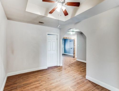 5312 Townsend Dr, Fort Worth TX  76115-4129 exterior