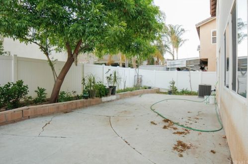 646 Corte San Julian, Perris, CA 92571-4810