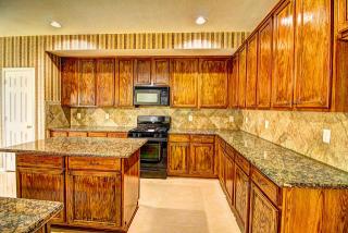 3014 Aspen Hollow Ln, Sugar Land TX  77479-3839 exterior