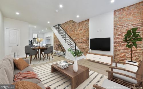 2405 Emerald St, Philadelphia PA  19125-1204 exterior