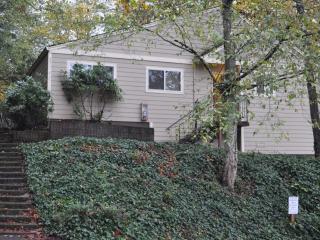 3310 Beaverton Hillsdale Hwy, Portland OR  97239-1166 exterior