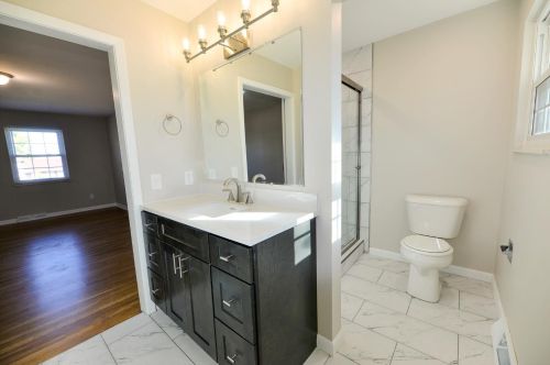 2577 Cranbrook Dr, Cincinnati OH  45231-1108 exterior