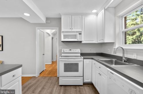 9308 2 Ave, Silver Spring MD 20910-2151 exterior