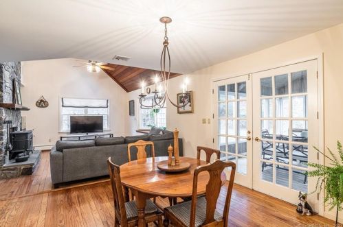 45 Whispering Pine Rd, Upper Stepney CT  06468-1430 exterior