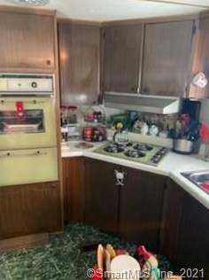14 R And R Park, Killingly, CT 06241-1114