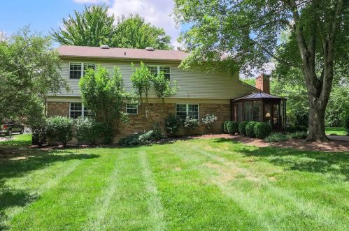 10760 Deerfield Rd, Cincinnati OH  45242-4215 exterior