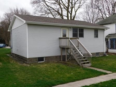 314 Wabash Ave, Wing, IL 61741-9387