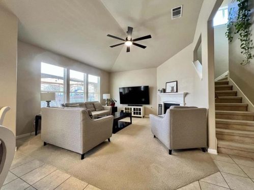 185 Buckingham Dr, Uhland TX  78640-5811 exterior