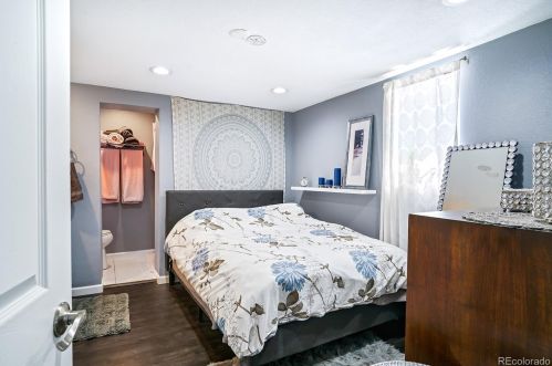 4444 Acoma St, Englewood CO  80110-5742 exterior