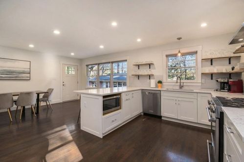 4011 Arden Way, Atlanta GA  30342-3954 exterior