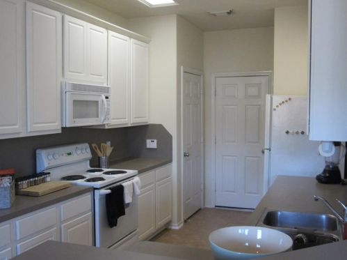 75 Stedhill Loop, Conroe TX  77384-5071 exterior