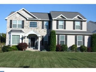 67 Harry Ave, Reading PA  19607-9764 exterior