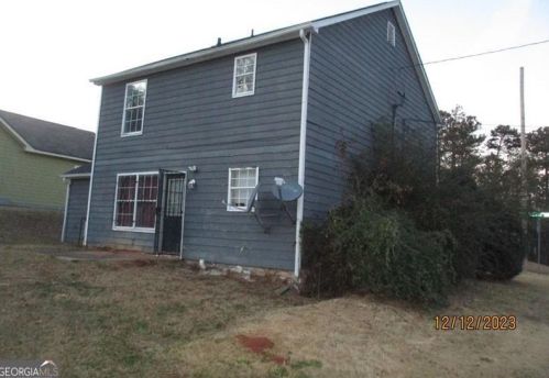 1258 Cedar Knoll Way, Atlanta GA  30349-5884 exterior