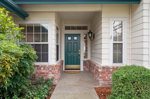 2035 Rough Gold Ct, Rancho Cordova, CA 95670-8379