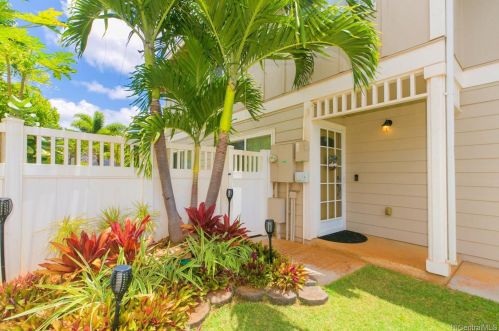 87-1937 Pakeke St, Nanakuli, HI 96792