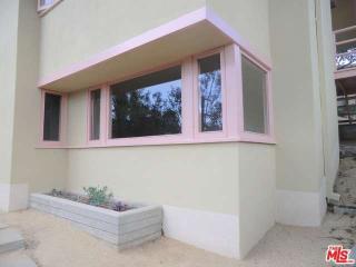 400 Canyon Vista Dr, Los Angeles CA  90065-3965 exterior