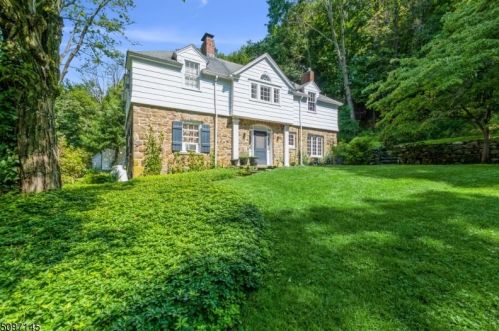 1547 Sussex Tpke, Dover, NJ 07869-1812