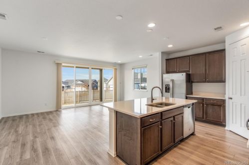 10573 Yosemite St, Henderson CO 80640 exterior