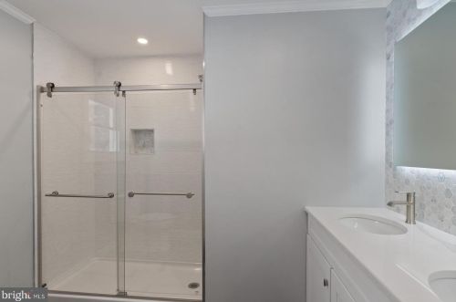 303 Carter Rd, Princeton NJ  08540-7419 exterior