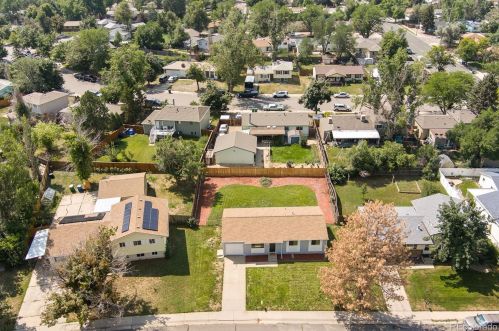 774 Nile Way, Aurora CO  80012-3219 exterior