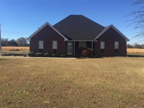 28231 205th Ave, Poteau, OK 74953-7145