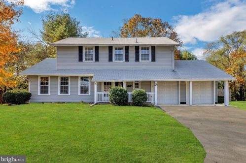 3 Crabapple Ct, Blenheim, NJ 08012-4302