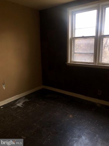 1814 22nd St, Philadelphia PA 19140-4703 exterior