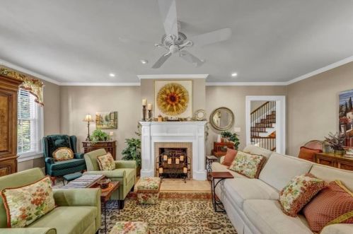 133 Hillside Ave, Atlanta GA  30315-4325 exterior