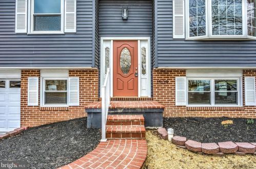 1509 Robert Rd, Lancaster PA  17601-5632 exterior