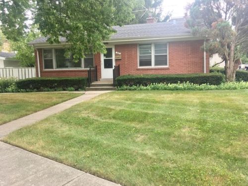 262 Cayuga Ave, Elmhurst, IL 60126-4554