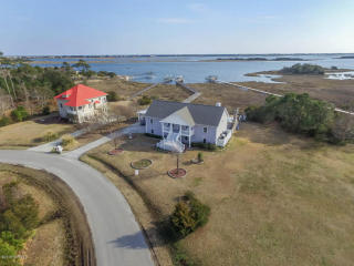 205 Topsail Watch Dr, Hampstead, NC 28443-2727
