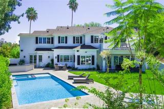 4981 Amigo Ave, Los Angeles, CA 91356-4505