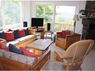 122 Mclaren Dr, Ellsworth, NH 03223-5130