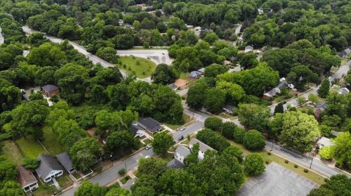 300 Holderness St, Atlanta GA  30310-1306 exterior
