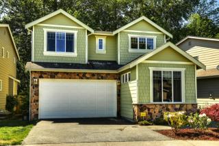 665 Vashon Pl, Seattle, WA 98059-5712