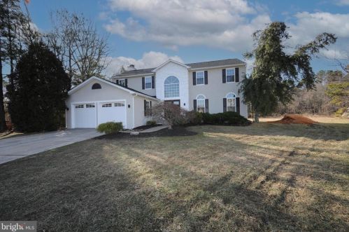 11 Radcliff Ct, Erial, NJ 08081-3251