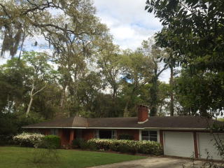 917 Cedar Ln, Brunswick, GA 31523-1410