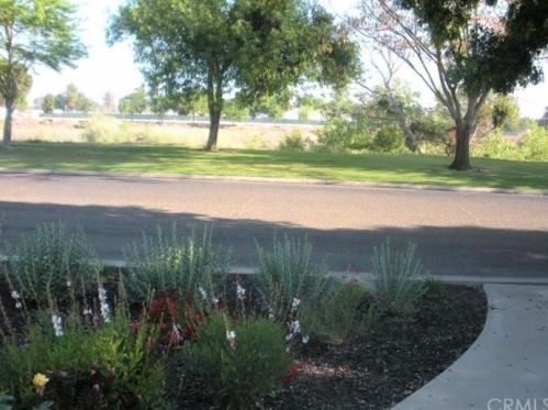 1400 Riverview Dr, Madera, CA 93637-2819
