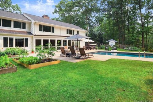 11 Slawson Ct, Wilton, CT 06897-3130